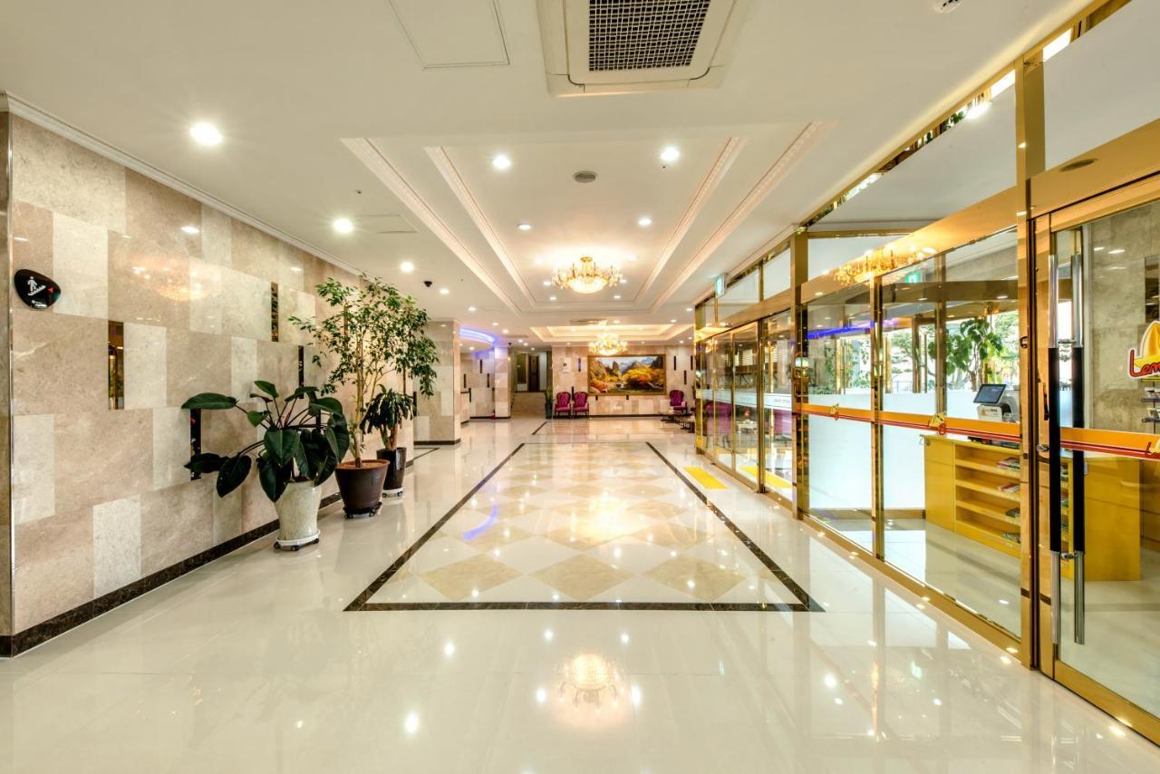 ג'גו Pearly Hotel מראה חיצוני תמונה