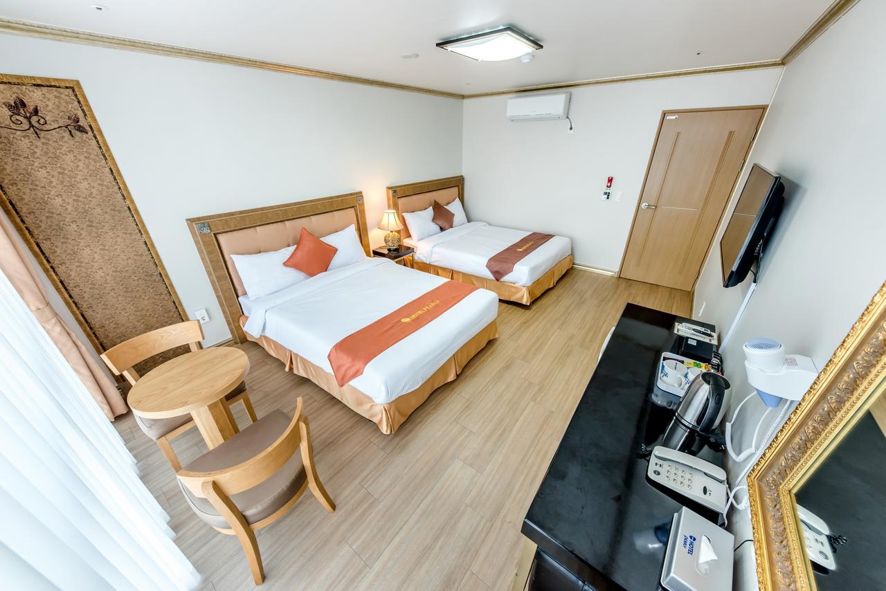 ג'גו Pearly Hotel מראה חיצוני תמונה