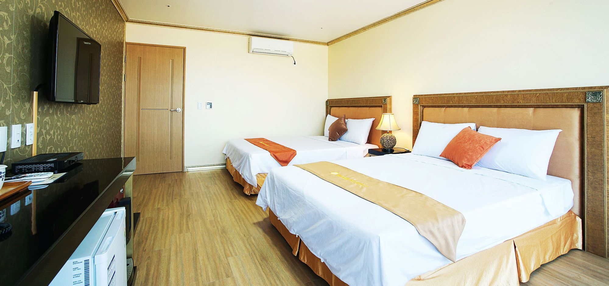 ג'גו Pearly Hotel מראה חיצוני תמונה