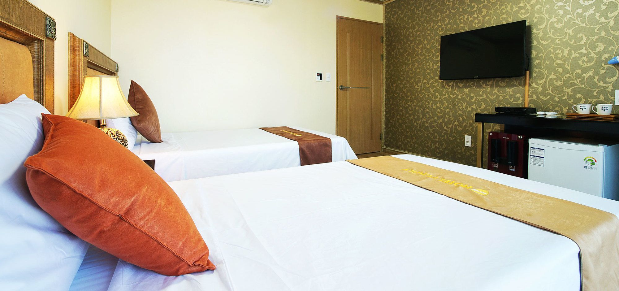 ג'גו Pearly Hotel מראה חיצוני תמונה