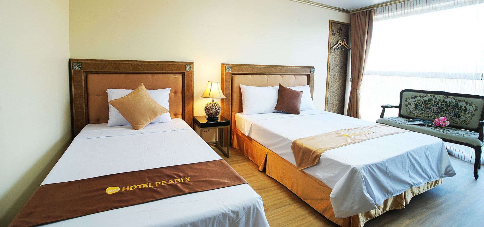 ג'גו Pearly Hotel מראה חיצוני תמונה