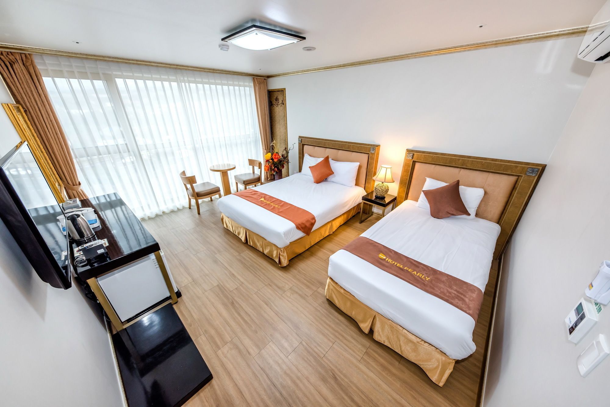 ג'גו Pearly Hotel מראה חיצוני תמונה