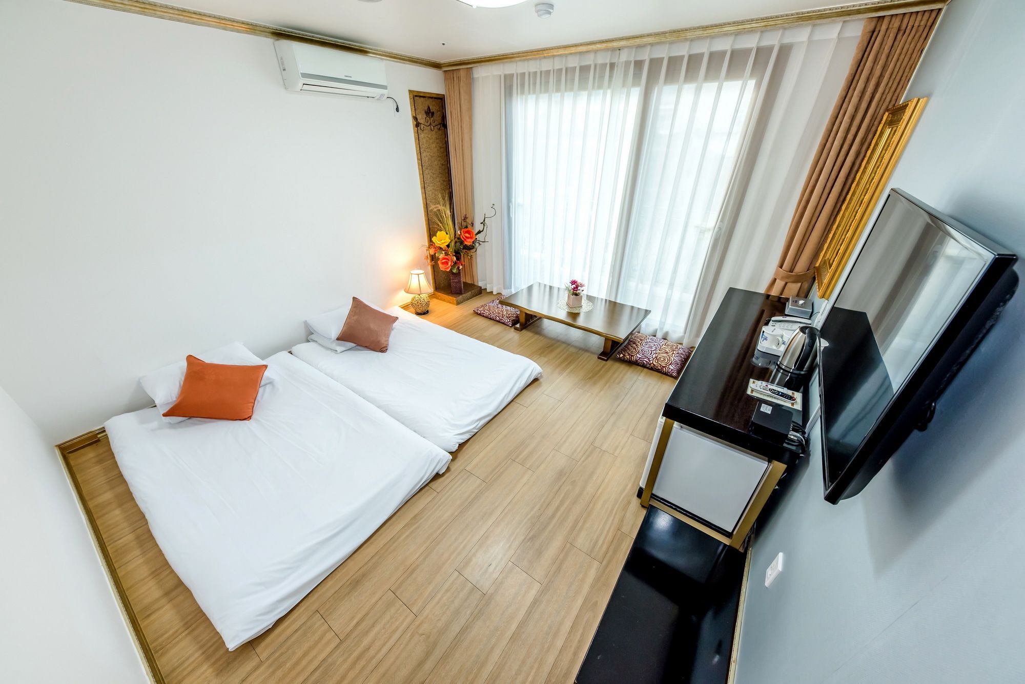 ג'גו Pearly Hotel מראה חיצוני תמונה